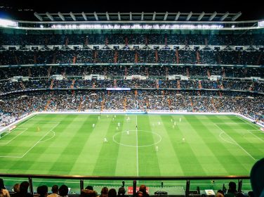 Stadion sepak bola untuk artikel analisis taruhan olahraga
